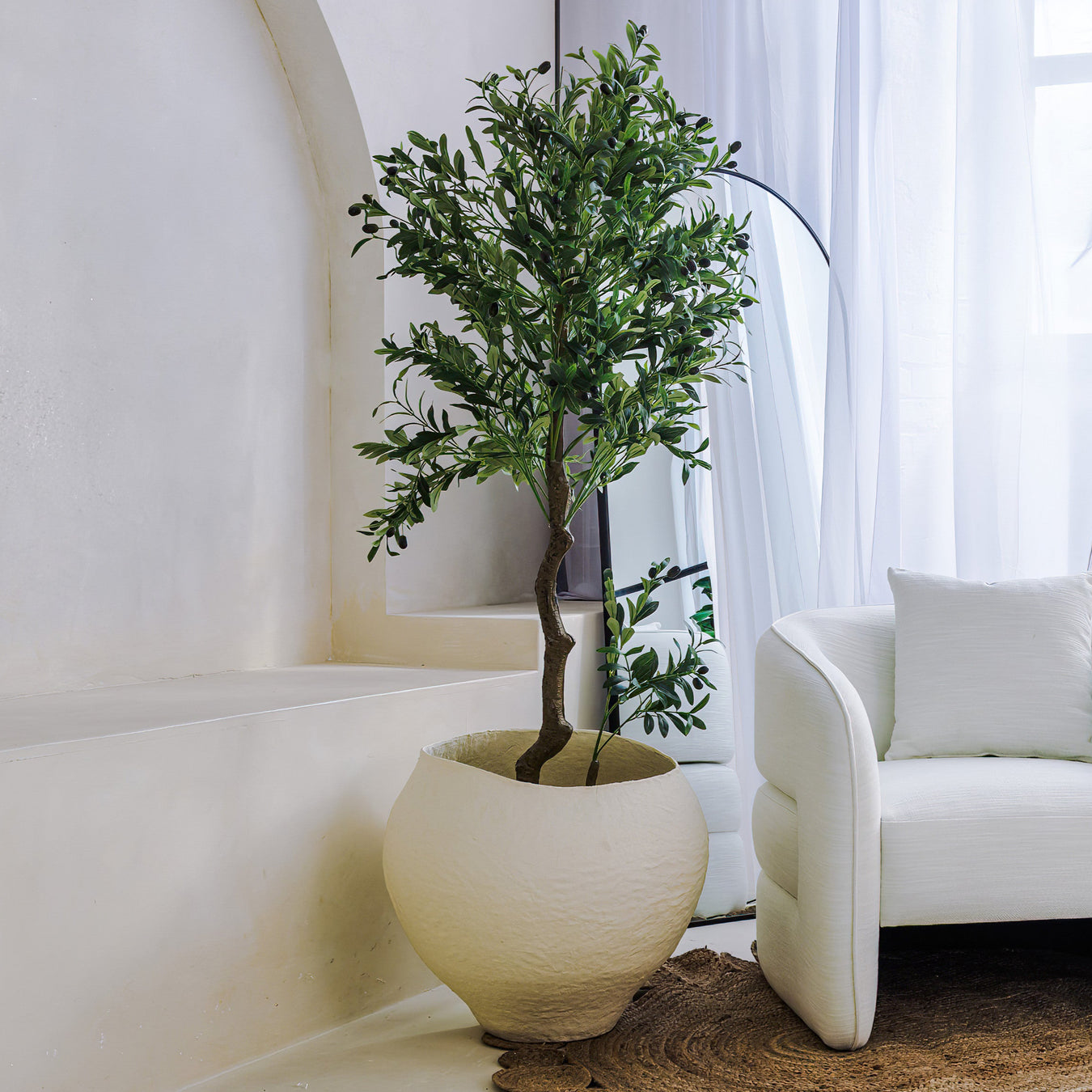 Faux Flowers & Plants